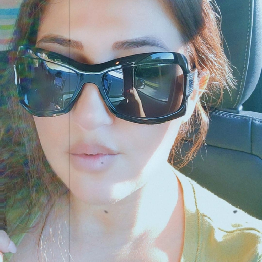 Gucci sunglasses 👓 - Picture 2 of 10